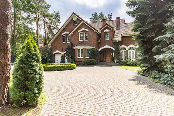 Driveway Brick Repair in Broomfield